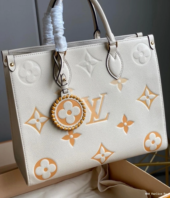 AAA Pruses Bags MM ONTHEGO LOUIS VUITTON 0723